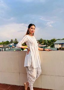 White &amp; Black Zigzag Print Kurta Set