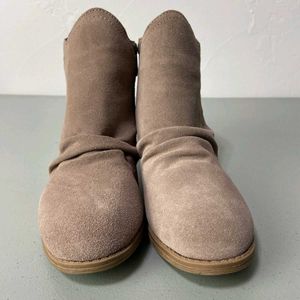 Sketchers Taupe Suede Ankle Boots