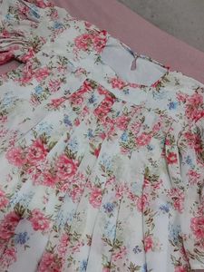 Elegant Floral Print Kurta