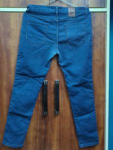 Campus Sutra Skinny Jeans