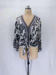 Boho Floral Tie-Front Blouse xxl size