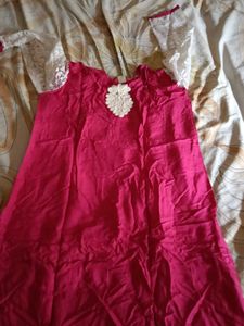 Stylish Pink Kurta with White Lace