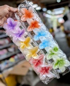 5 beautiful pinterest flower clutcher