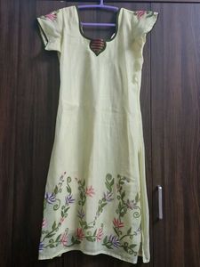 Light Yellow Embroidered Kurta set 3 pics