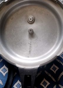 2L Prestige Aluminum Pressure Cooker