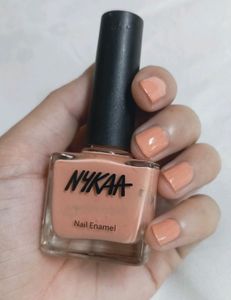 5 Set of Nail Polish