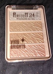 Perfect It 24 Premium Highlighter Palette