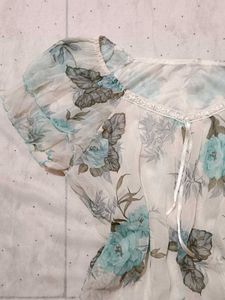 Coquette floral babydoll top💮
