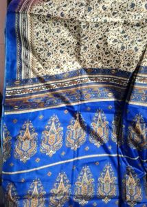Elegant Floral Print Saree with Royal Blue Border