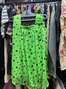 Green Polka Dot Sleeveless Top