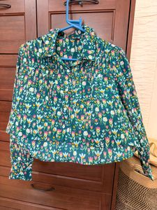 Chic Floral Print Blouse