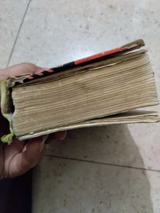 English-English-Hindi Dictionary