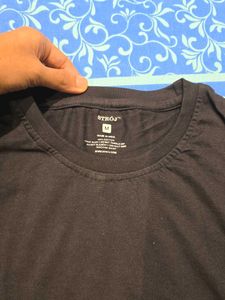 Classic Black Crew Neck Crop top