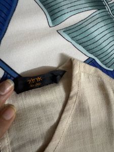 Zinc Puff Sleeve Top