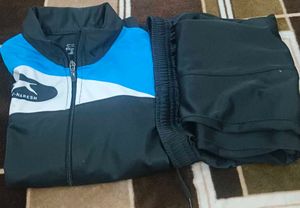 Boys track suit set Size-28