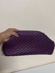 Adore you clutch