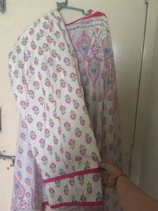 Farshi White Printed Kurta with Pink B