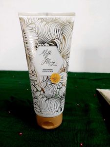 Oriflame Milk & Honey Sugar Scrub