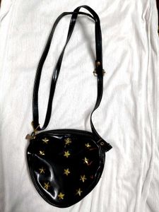 Beautiful black slingbag ❤️