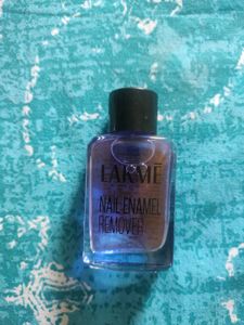 Lakme Nail Enamel Remover