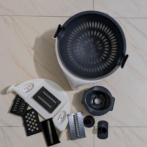 New and Unsed Vegetable Chopper, Cutter, Slicer