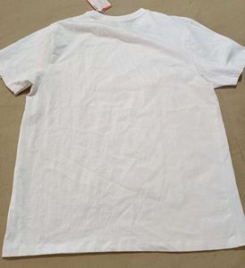 Beach Vibes Graphic Tee, M Size