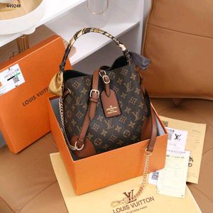 LOUIS VUITTON Neno bucket bag**INTRO WITH NEW 2  L