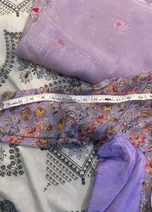 lavender saree with blouse