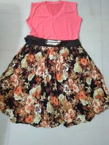 Coral V-Neck Floral Print Dress with Belt