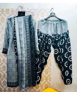 Stylish Salwar Kameez Set