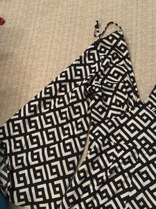 Chic Black &amp; White Geometric Print jumpsuit