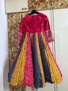 Vibrant Ethnic shrug