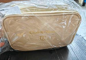 Charlotte Tilbury pouch