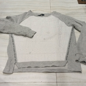 Grey Raglan Crewneck Sweatshirt with Print