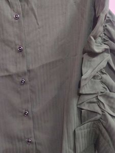 Chic Ruched Sleeve Collared Shirt