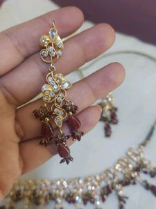 Maroon Necklace diamond set SIA brand