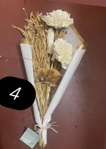 Beautiful Dried Flower Bouquet combo