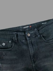 Premium Distressed Jeans