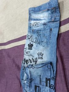 Graphic Print Denim Jeans