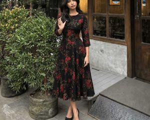 Chic Floral Midi aesthetic Dress