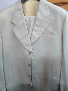 Classic Men's Suit - Neutral Tone