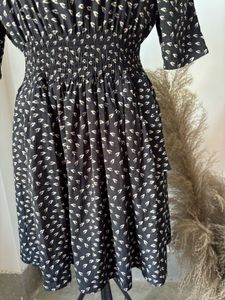 Chic Black &amp; White Print Midi Dress
