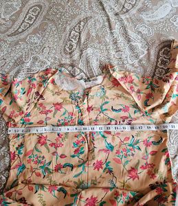 Avaasa Floral Print Kurta