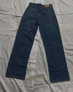 Ripped Blue Denim Jeans size :- 24