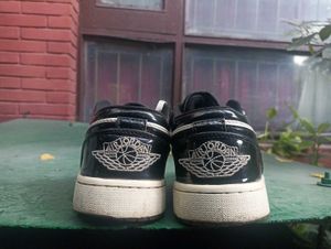 Air Jordan 1 Low Sneakers