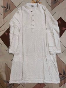 White Chikankari kurta