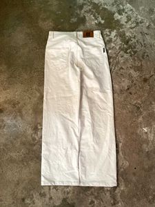 Wide Leg Jeans - Stylish and Trendy