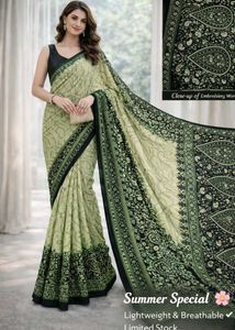 🇳🇿💫🎀Elegant Green & Black Floral Print Saree