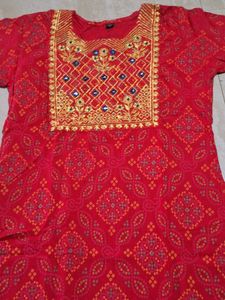 Embroidered Red Bandhani Kurta