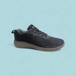 men's sports shoes black